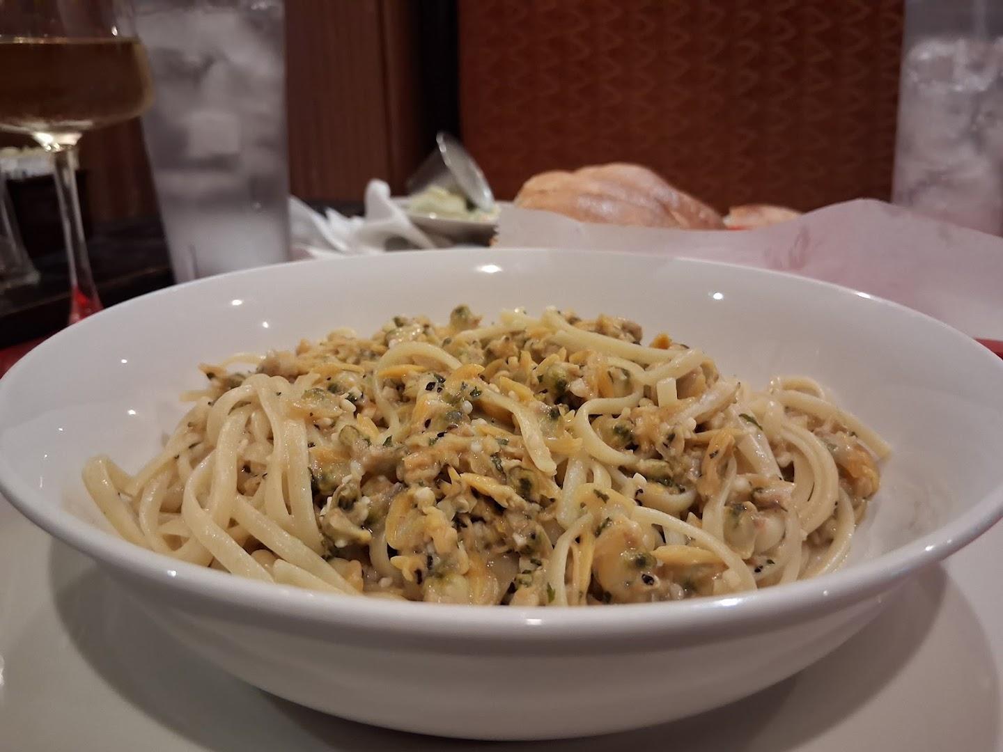 La Piazza Italian Restaurant